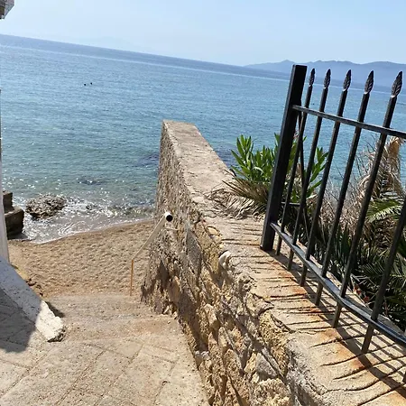 Tatil Evi Stavros Classic Stoúpa