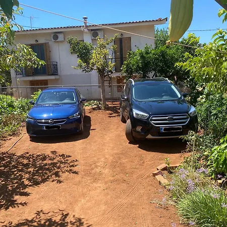 Semesterbostad Stavros Classic *