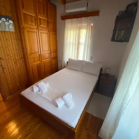 Tatil Evi Stavros Classic Stoúpa