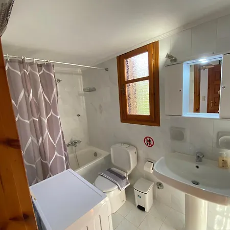 Stavros Classic * Stoúpa