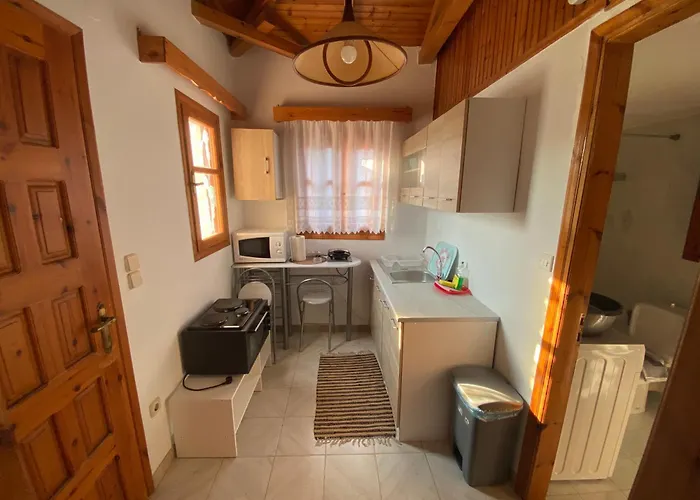 Stavros Classic Stoúpa